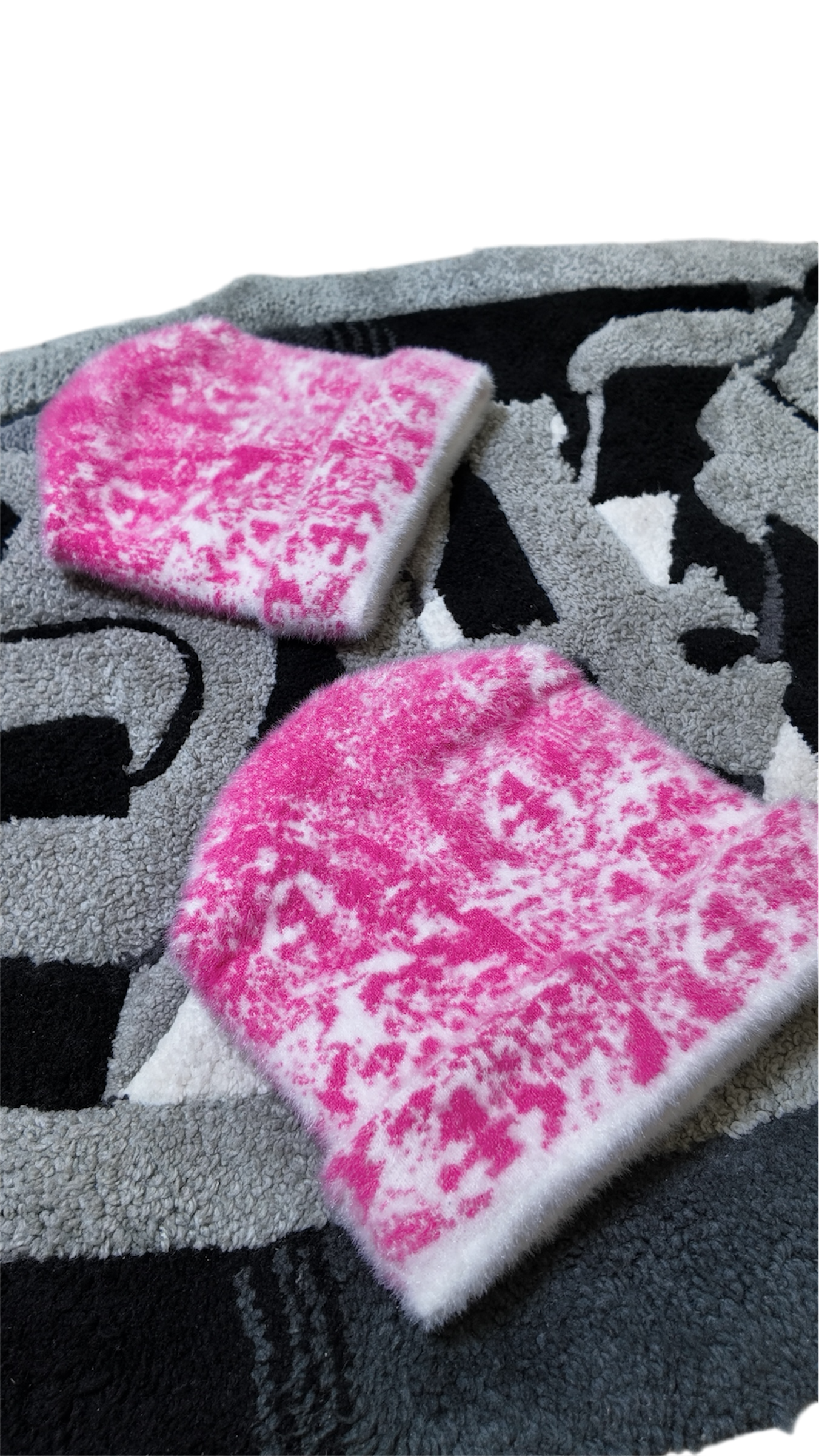 S4B Mohair Pink & White
