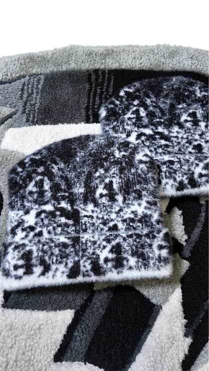 S4B Mohair Black & White